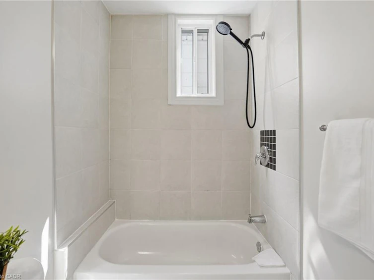 95 East 23rd Street, Hamilton, ON, L8V 2W7 - 25