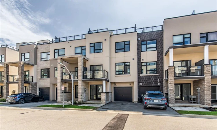 32-1121 Cooke Boulevard