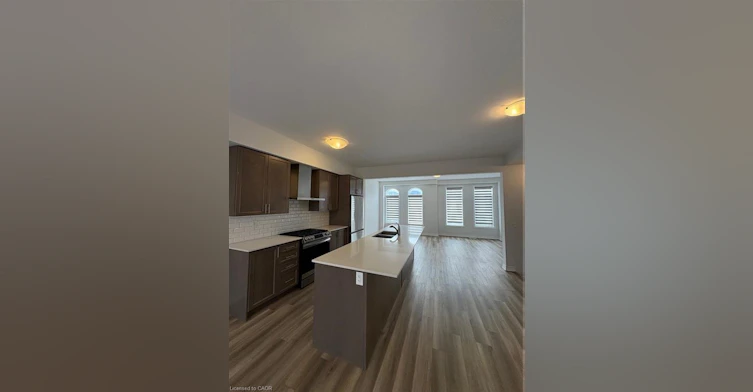 26-290 Equestrian Way, Cambridge, ON, N3E 0E7 - 11