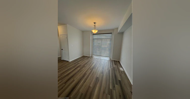 26-290 Equestrian Way, Cambridge, ON, N3E 0E7 - 14