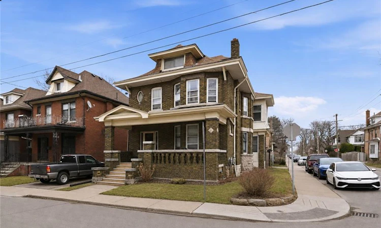 81 Carrick Avenue