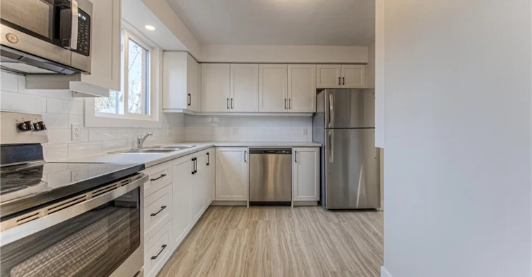 2-40 Daniel Avenue, Woolwich, ON, N2K 2E9 - 9