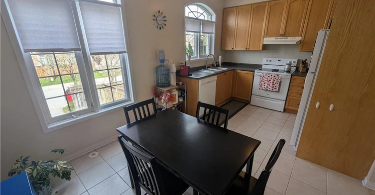 2307 Sutton Drive, Burlington, ON, L7L 6Z3 - 7
