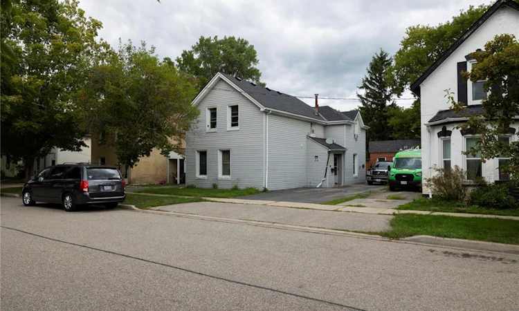 20 Superior Street