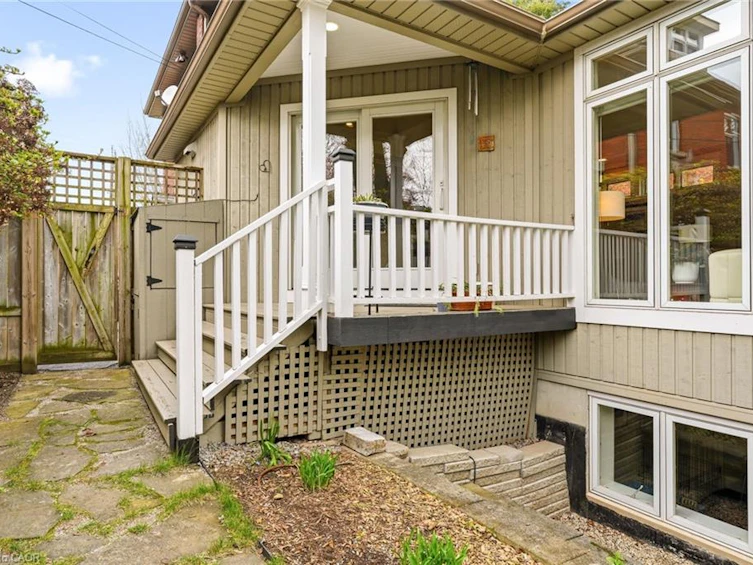 2116 Caroline Street, Burlington, ON, L7R 1L8 - 39