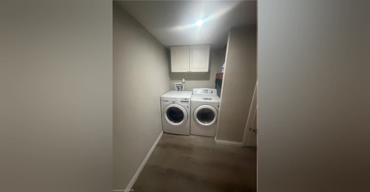 LOWER-10 Terrace Drive, Hamilton, ON, L9A 2Y6 - 10