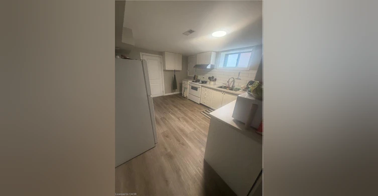 LOWER-10 Terrace Drive, Hamilton, ON, L9A 2Y6 - 11