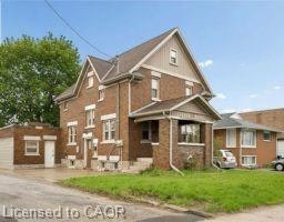 22 Dellroy Avenue, Kitchener, ON, N2A 2S1
