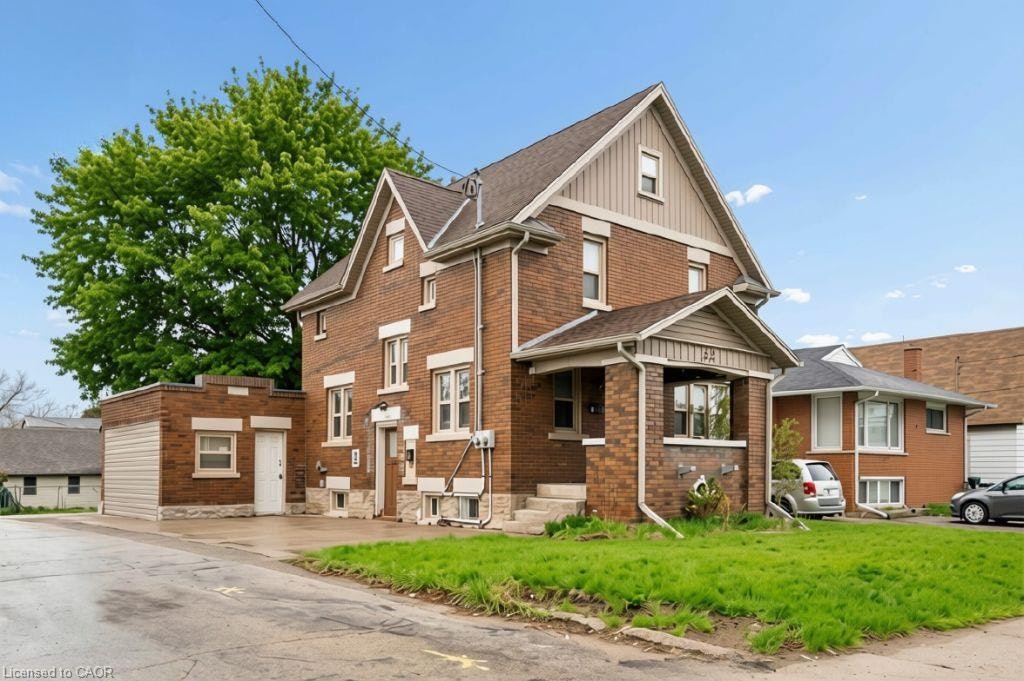 22 Dellroy Avenue, Kitchener, ON, N2A 2S1