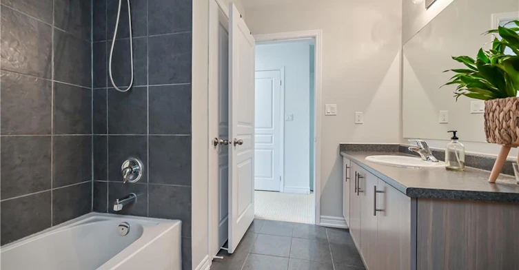 226 Lormont Boulevard, Hamilton, ON, L8J 0J9 - 30