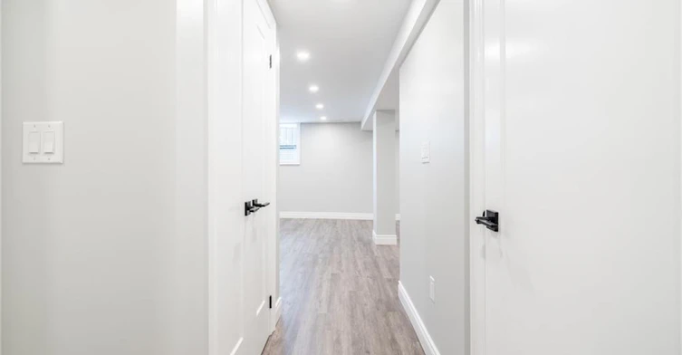 2-5482 Randolph Crescent, Burlington, ON, L7L 3C5 - 3