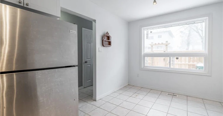 16-117 Bonaventure Drive, Hamilton, ON, L9C 4P8 - 10