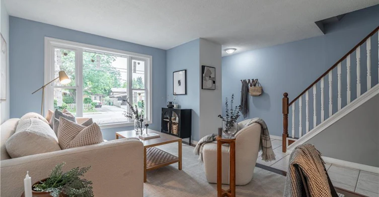 16-117 Bonaventure Drive, Hamilton, ON, L9C 4P8 - 3