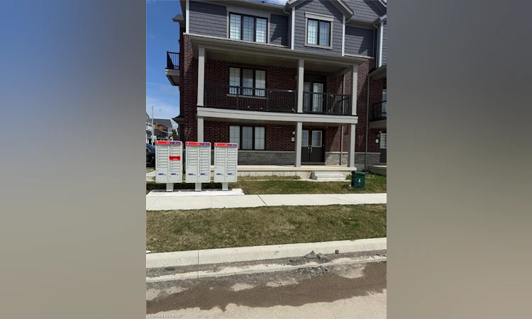 95 Norwich Crescent