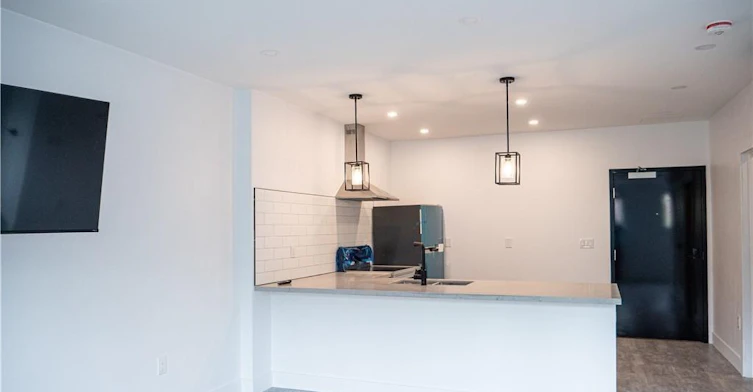 5-284 James Street N, Hamilton, ON, L8R 2L3 - 6