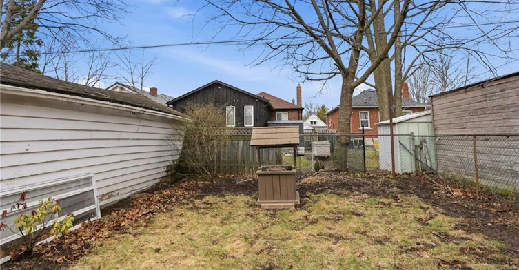 1-105 Longwood Road N, Hamilton, ON, L8S 3V5 - 24