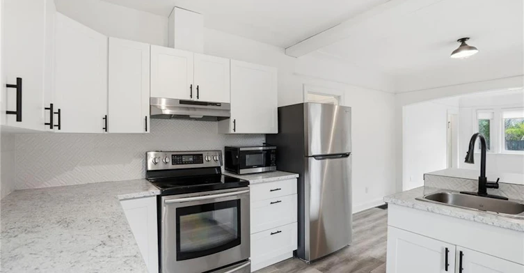 1-105 Longwood Road N, Hamilton, ON, L8S 3V5 - 14