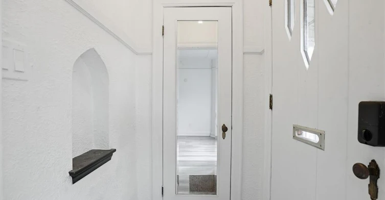 1-105 Longwood Road N, Hamilton, ON, L8S 3V5 - 4