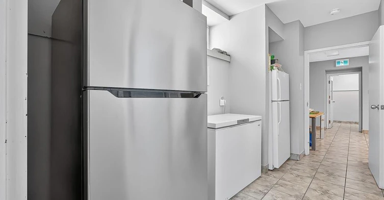 43 Dupont Street E, Waterloo, ON, N2J 2G8 - 11