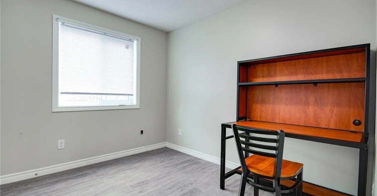 4-151 Bridgeport Road E, Waterloo, ON, N2J 2K3 - 17