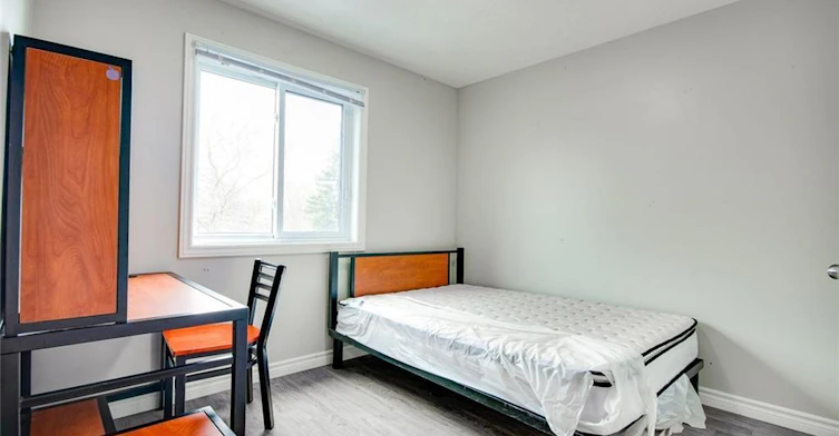 4-151 Bridgeport Road E, Waterloo, ON, N2J 2K3 - 21
