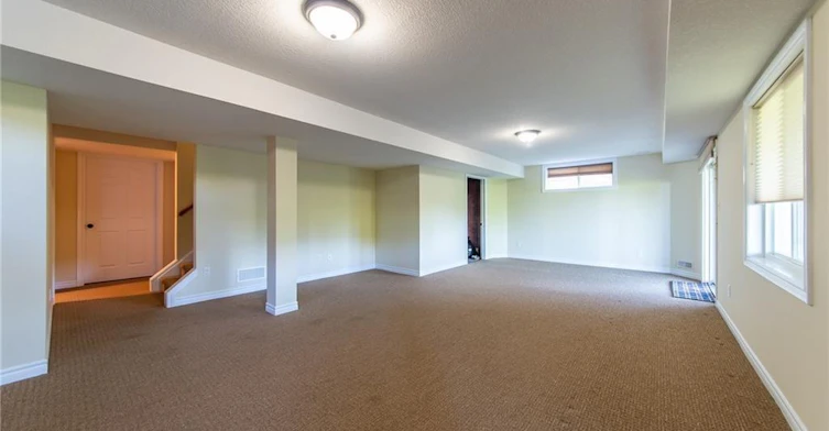 38 Parkvale Drive, Kitchener, ON, N2R 1Z5 - 36