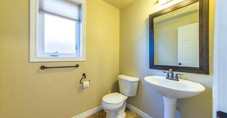 38 Parkvale Drive, Kitchener, ON, N2R 1Z5 - 8
