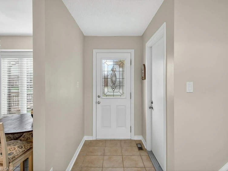 24 Braeheid Avenue, Hamilton, ON, L8B 0C5 - 5