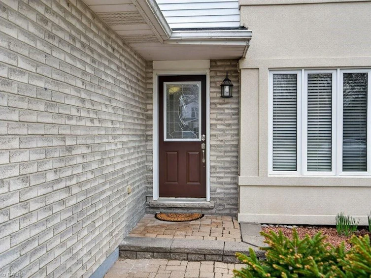 24 Braeheid Avenue, Hamilton, ON, L8B 0C5 - 4