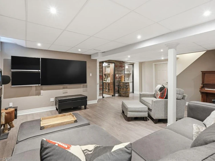 23 Golfview Crescent, Hamilton, ON, L9H 6V1 - 36