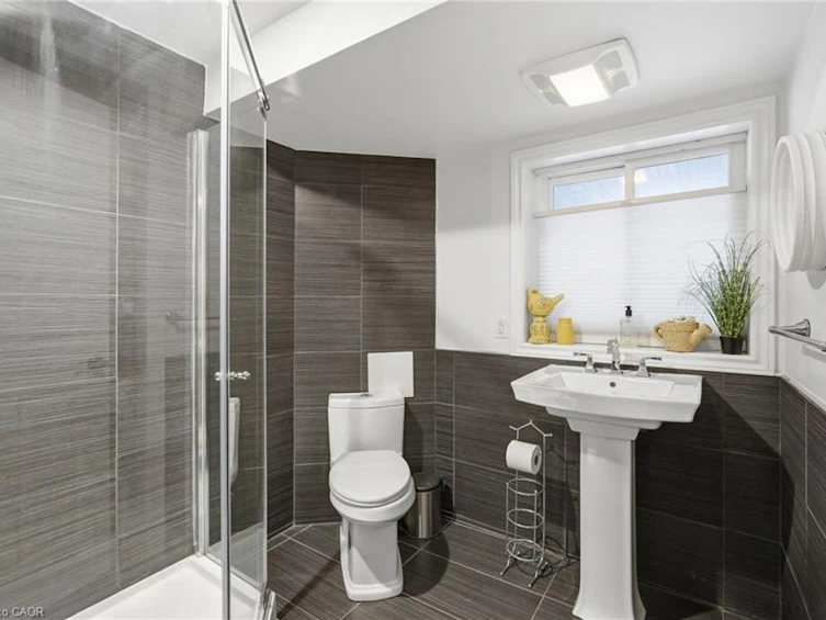 23 Golfview Crescent, Hamilton, ON, L9H 6V1 - 40