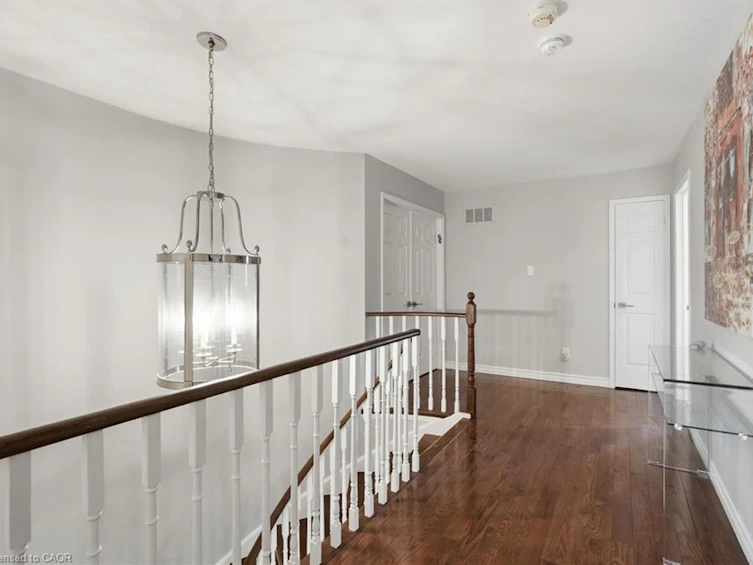 23 Golfview Crescent, Hamilton, ON, L9H 6V1 - 18