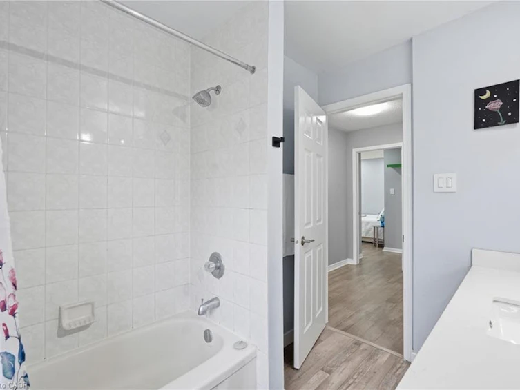 5010 Bunton Crescent, Burlington, ON, L7L 6H2 - 27