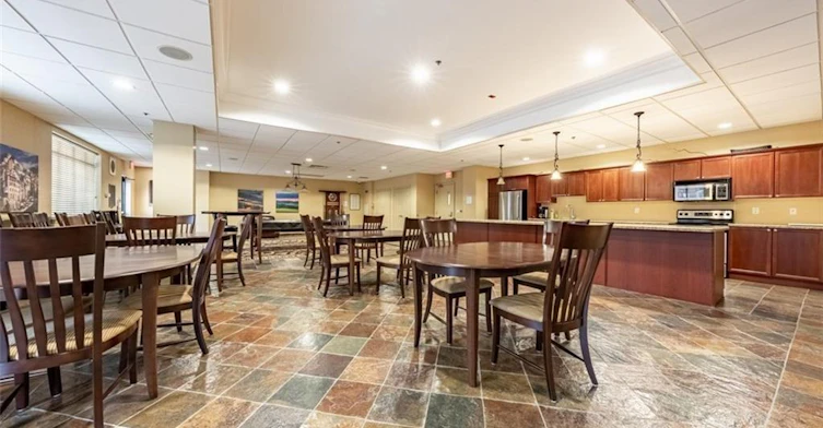 208-399 Elizabeth Street, Burlington, ON, L7R 0A4 - 40