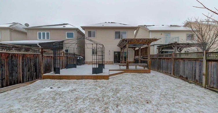 131 Spring Creek Drive, Hamilton, ON, L0R 2H8 - 2