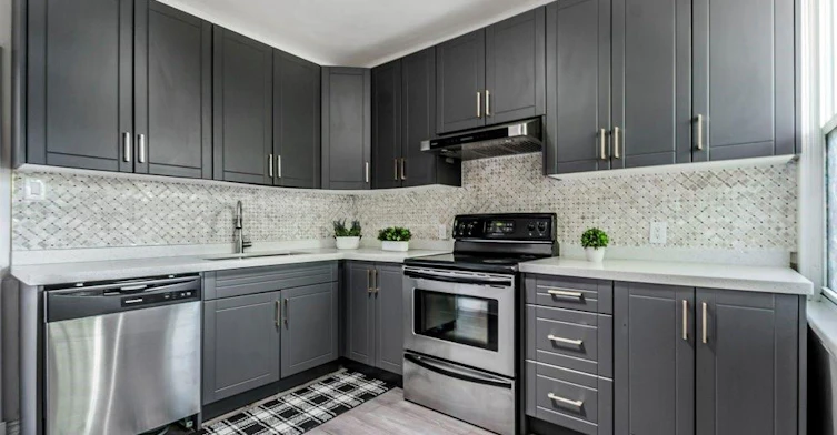 123 Gage Avenue N, Hamilton, ON, L8L 6Z8 - 12