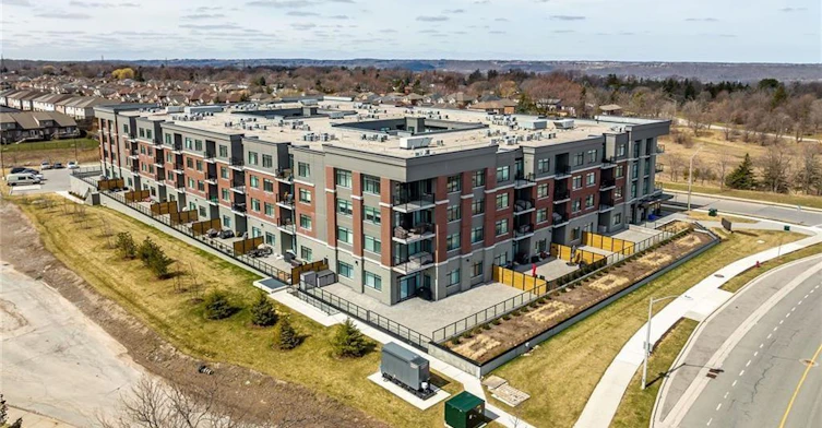 403-1 Redfern Avenue, Hamilton, ON, L9C 7S8 - 4
