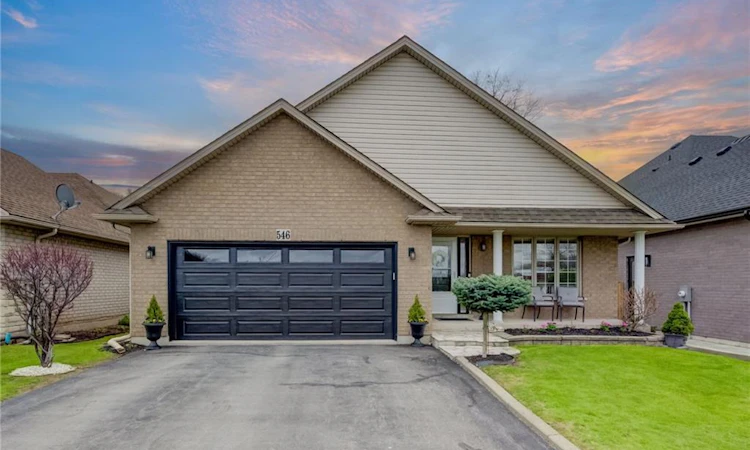 546 Jerseyville Road W