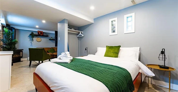 Lower-102 Kribs Street, Cambridge, ON, N3C 3N5 - 10