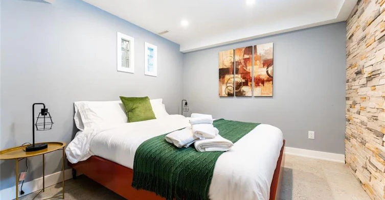 Lower-102 Kribs Street, Cambridge, ON, N3C 3N5 - 11