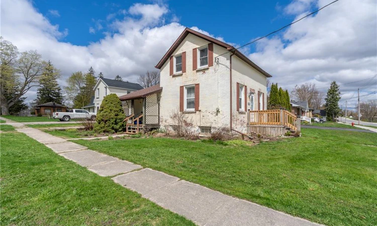 215 Whites Road