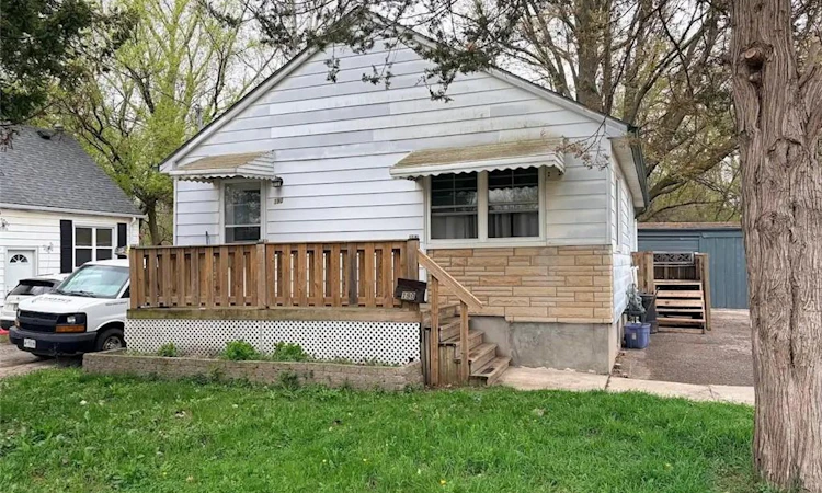 190 Helena Avenue