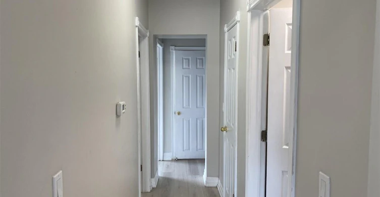MAIN-1164 Cannon Street E, Hamilton, ON, L8L 2K1 - 9