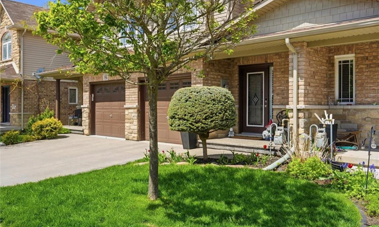 84 Periwinkle Drive
