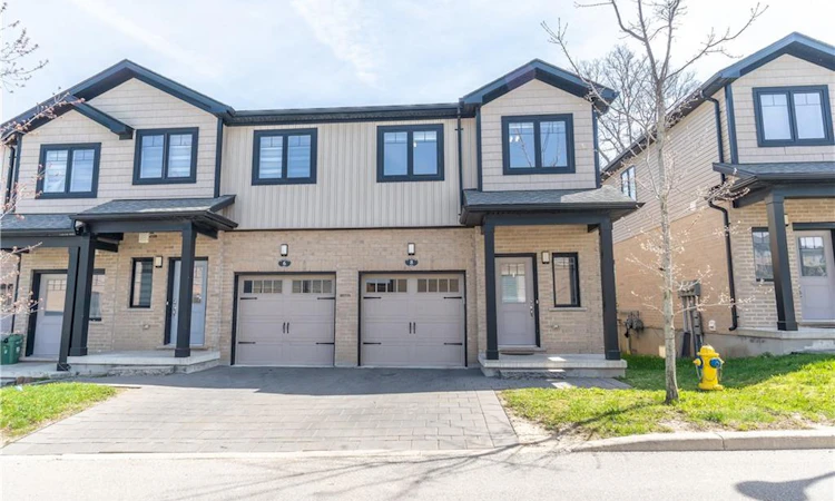 8-2621 Holbrook Drive