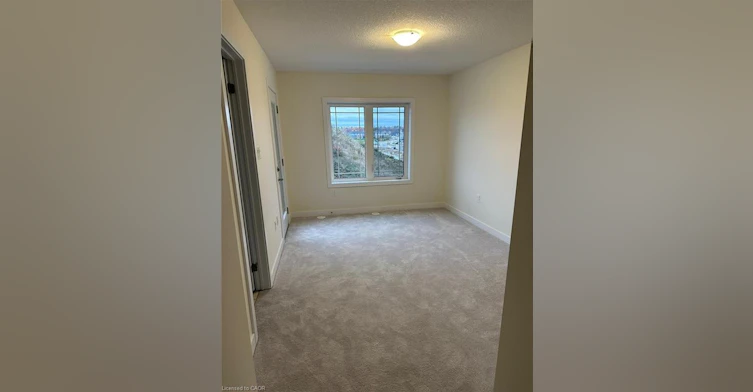 21 Baskett Street, Brantford, ON, N3T 0W4 - 4