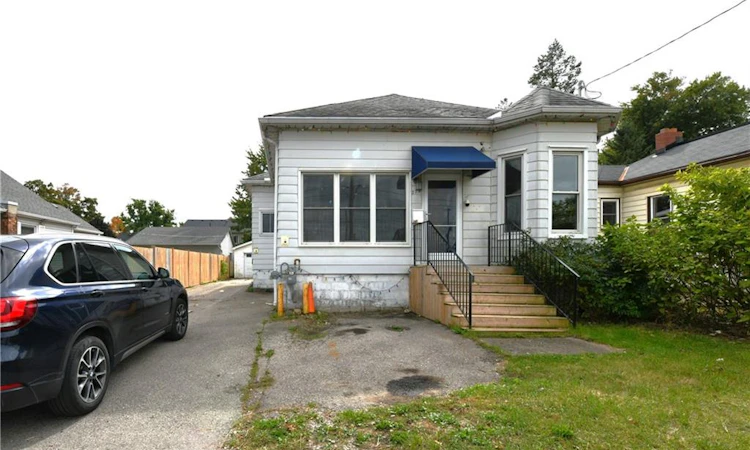 274 Wellington Street