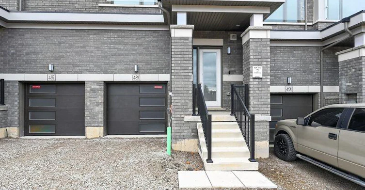 489 JACK WILFORD WAY Woodstock, Oxford Station, ON, N4S 0G7 - 2