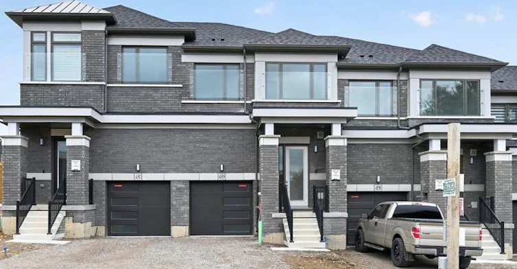 489 JACK WILFORD WAY Woodstock, Oxford Station, ON, N4S 0G7