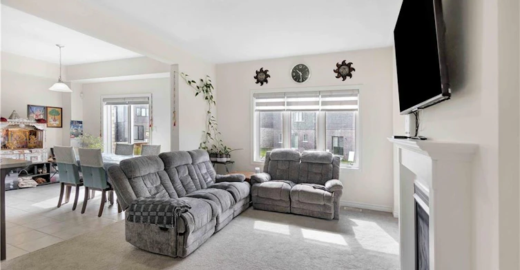29 Jenner Drive, Brant, ON, N3L 3E3 - 3